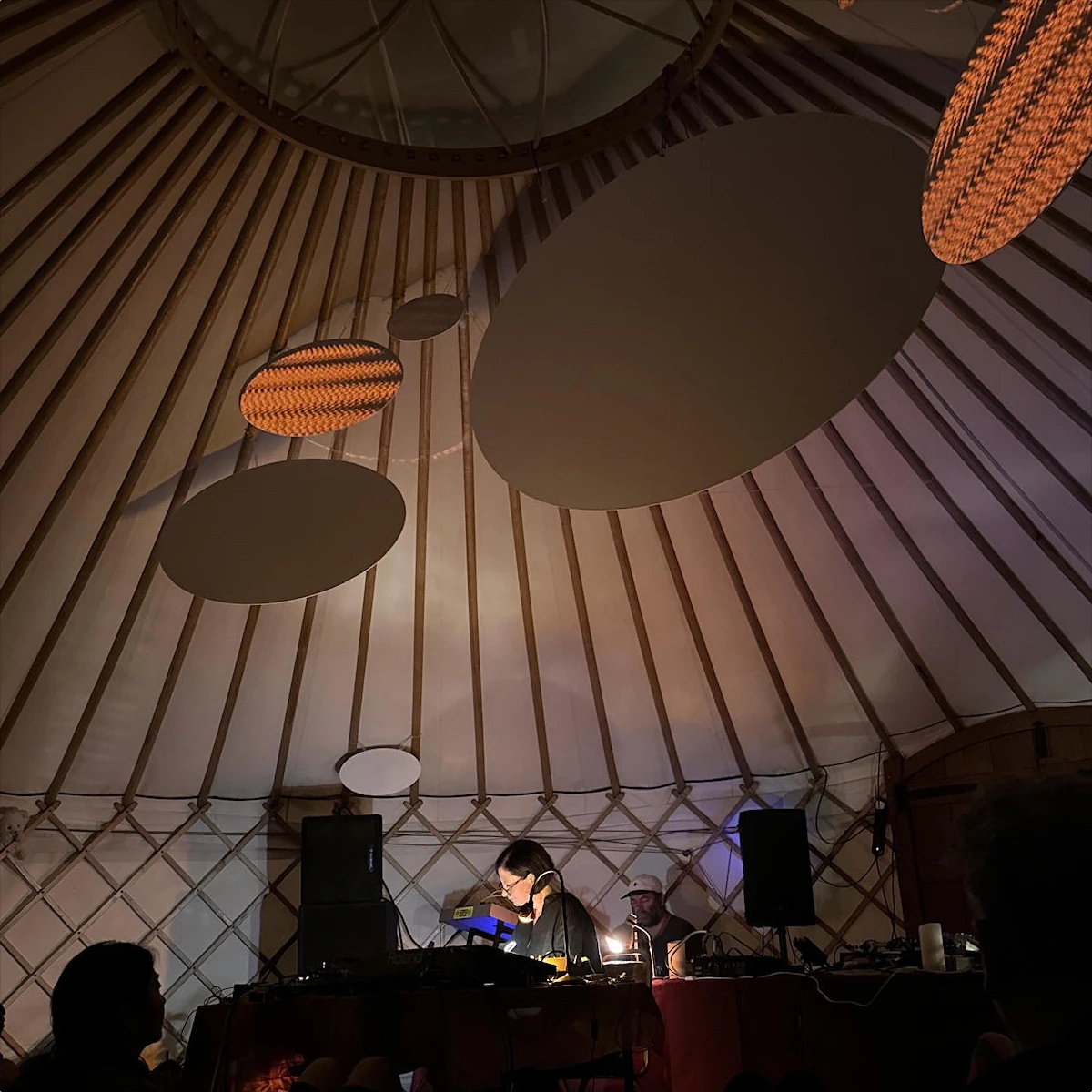 Afterhours: The Chill Out Room by ninakeh